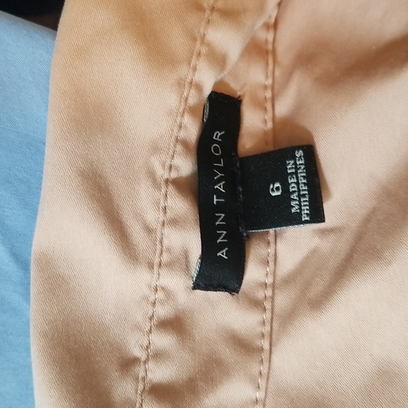 Ann Taylor button up - Picture 3 of 3